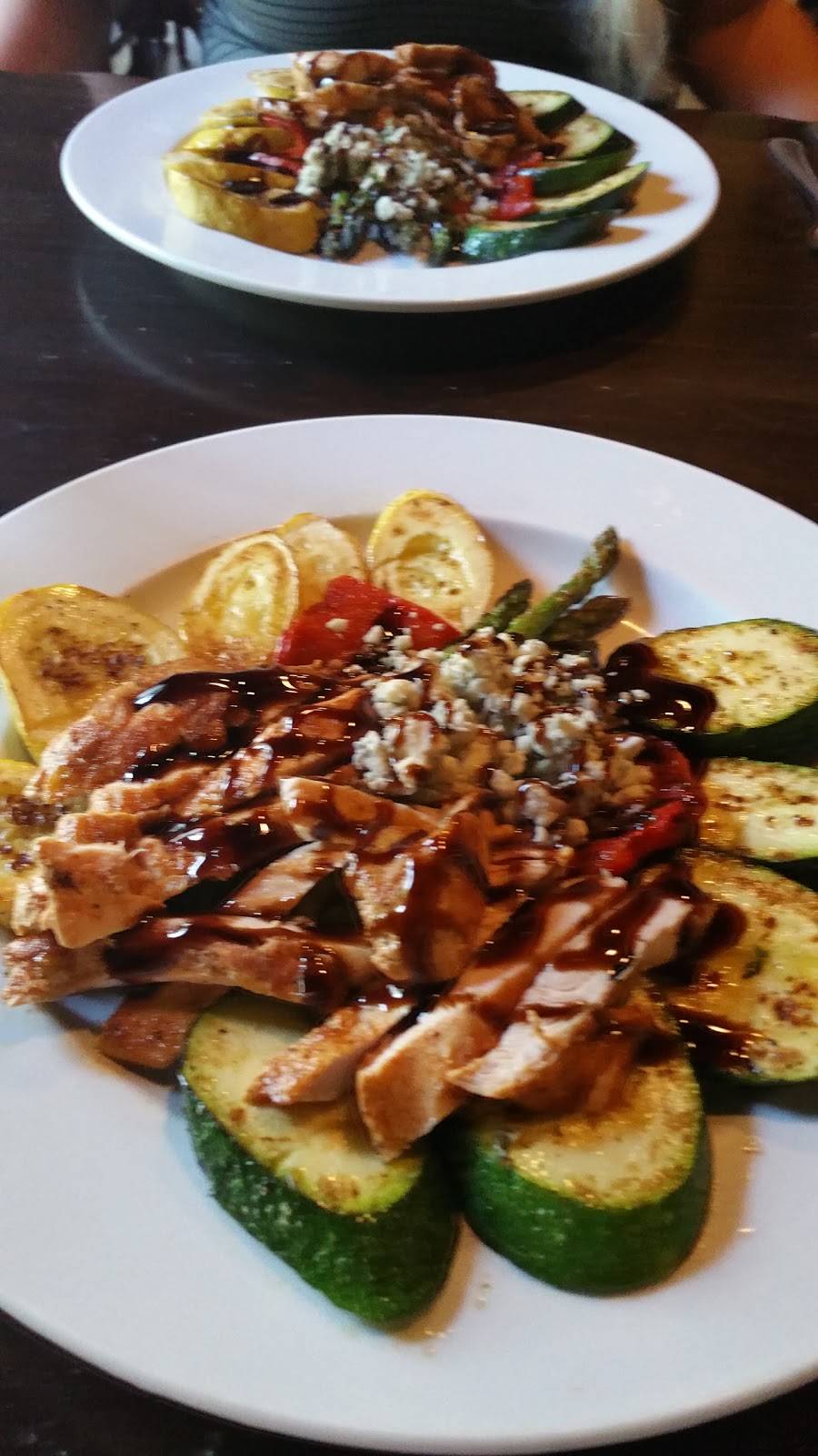 Mollies Public House | restaurant | 31 Forest Ave, Riverside, IL 60546, USA | 7084472233 OR +1 708-447-2233