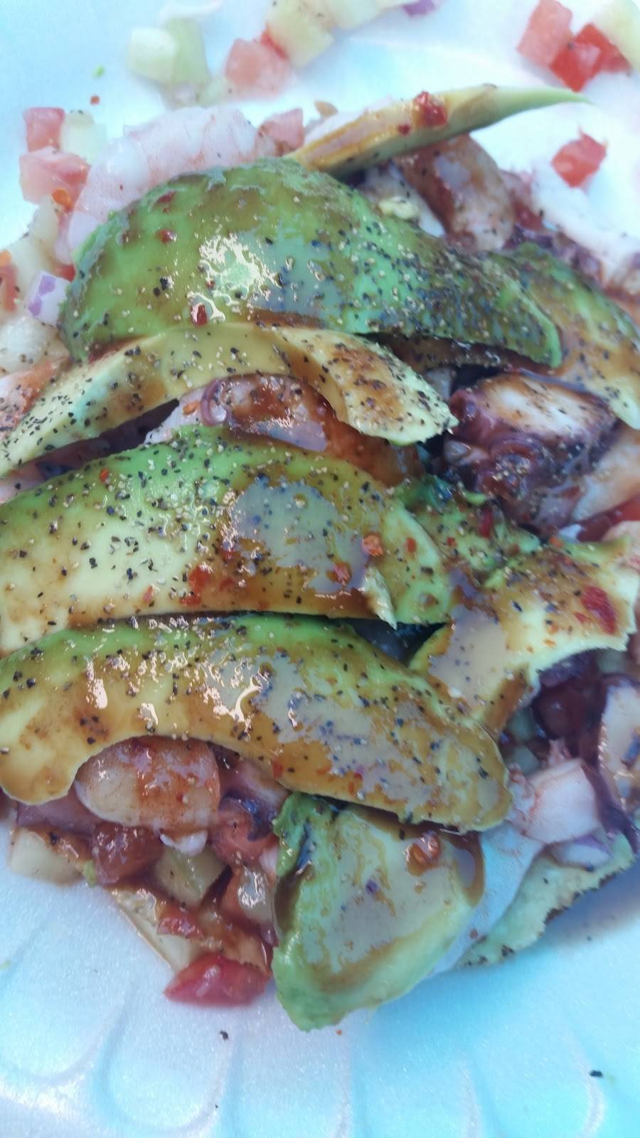 Mariscos El Compita | restaurant | 1548 E Alisal St, Salinas, CA 93905, USA | 8316768931 OR +1 831-676-8931