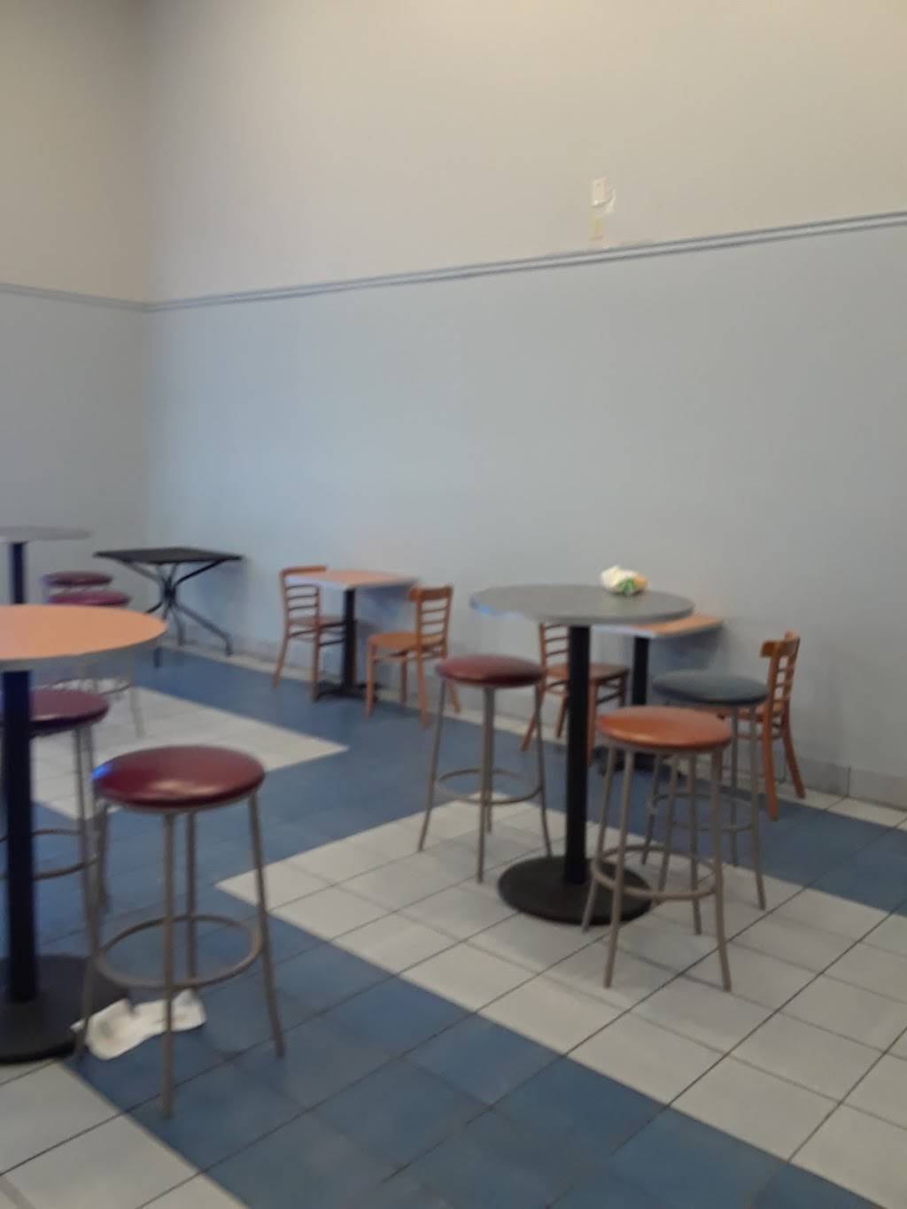 Subway Restaurants | restaurant | 6150 Interstate Hwy 10, Exit 601, Sun Mart, Seguin, TX 78155, USA | 8304202234 OR +1 830-420-2234