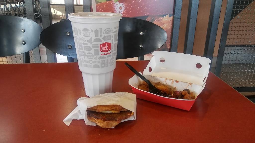 Jack in the Box | restaurant | 1860 W Southern Ave, Mesa, AZ 85202, USA | 4809649548 OR +1 480-964-9548