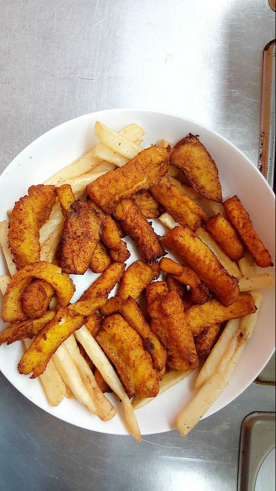 MAN OSALWA Foods- Pizza -Burgers -Shawarma- Pakistani / Indian  | restaurant | 18 Rambler Dr, Brampton, ON L6W 1E2, Canada | 9054538889 OR +1 905-453-8889