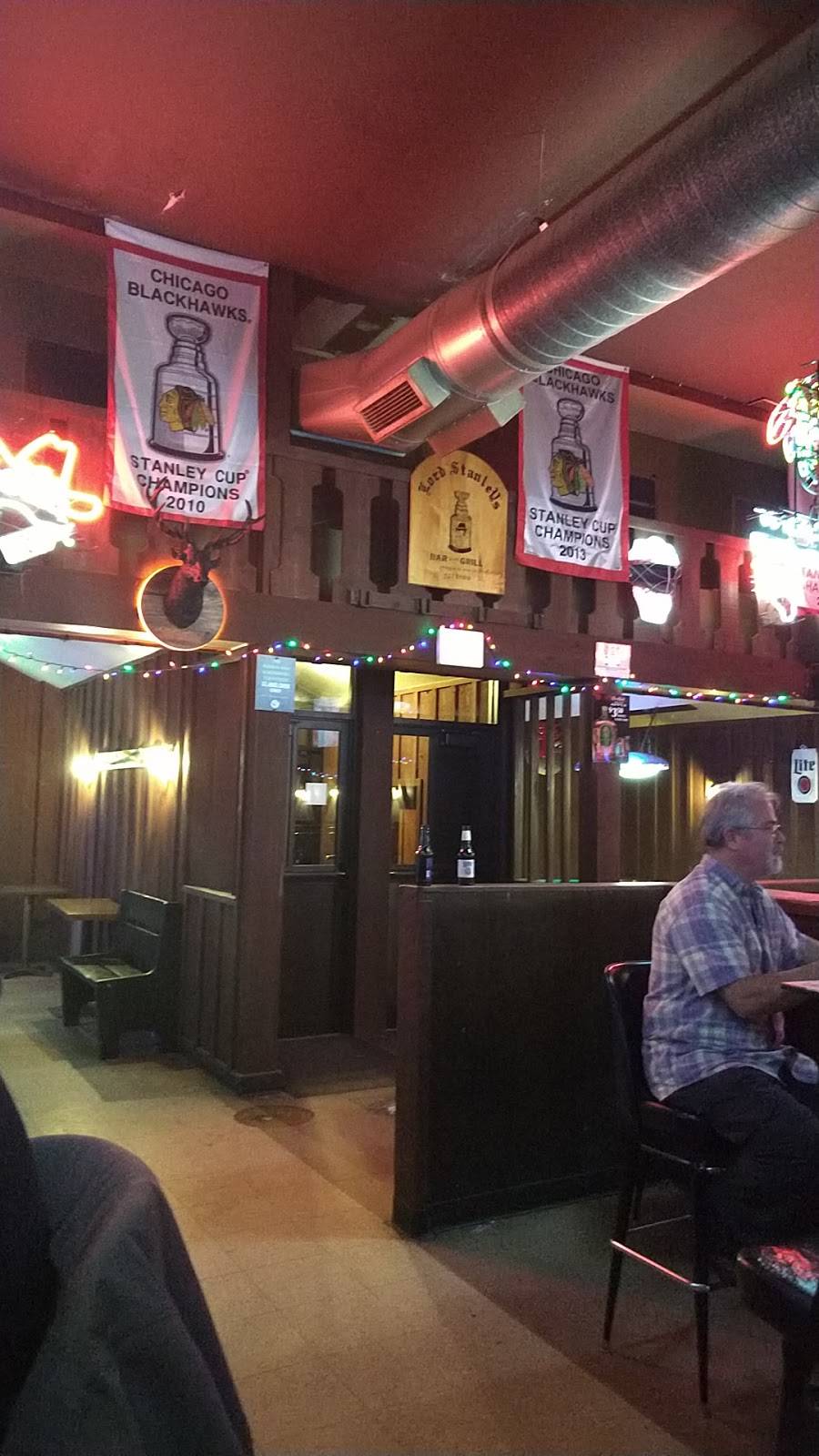 World Famous Pizza | restaurant | 142 Lincoln Hwy, DeKalb, IL 60115, USA | 8157568718 OR +1 815-756-8718