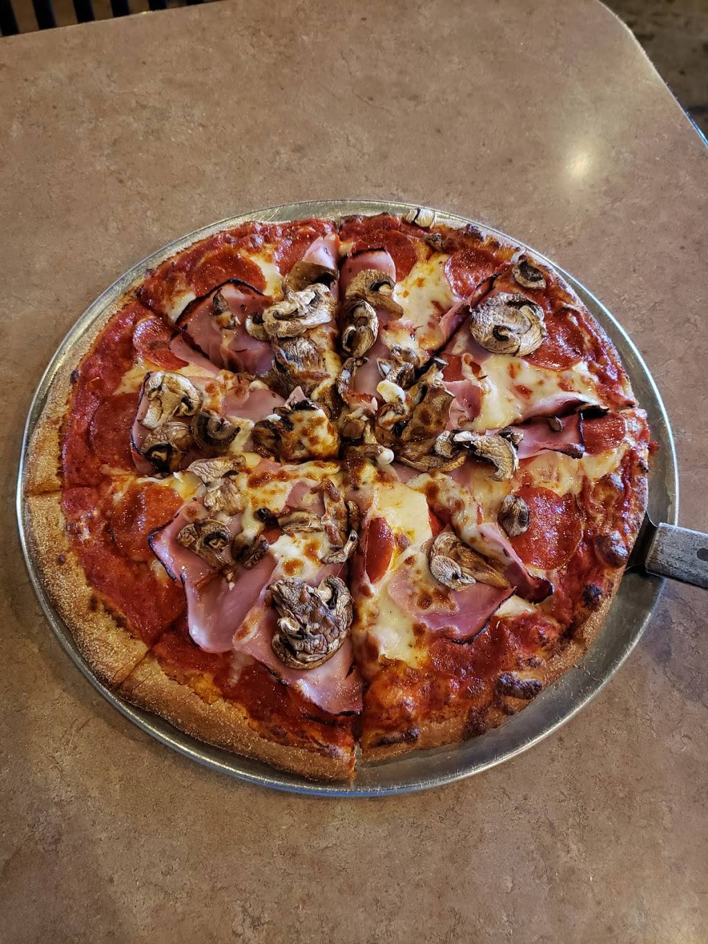 Frankie Vs Pizzeria | restaurant | 1420 28th St SW, Wyoming, MI 49509, USA | 6165328998 OR +1 616-532-8998