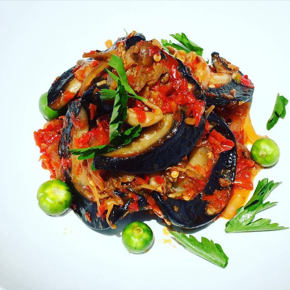 Irie Zulu | restaurant | 7237 W North Ave, Wauwatosa, WI 53213, USA | 4145096014 OR +1 414-509-6014