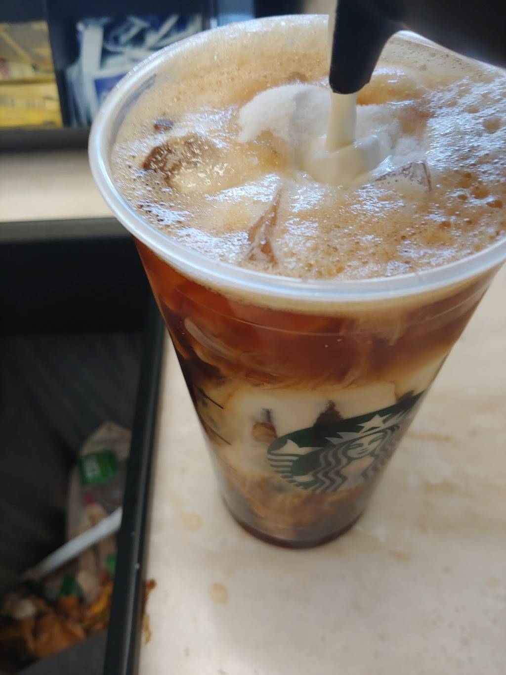 Starbucks | cafe | 1071 Santa Rosa Plaza #1015, Santa Rosa, CA 95401, USA | 7075698457 OR +1 707-569-8457