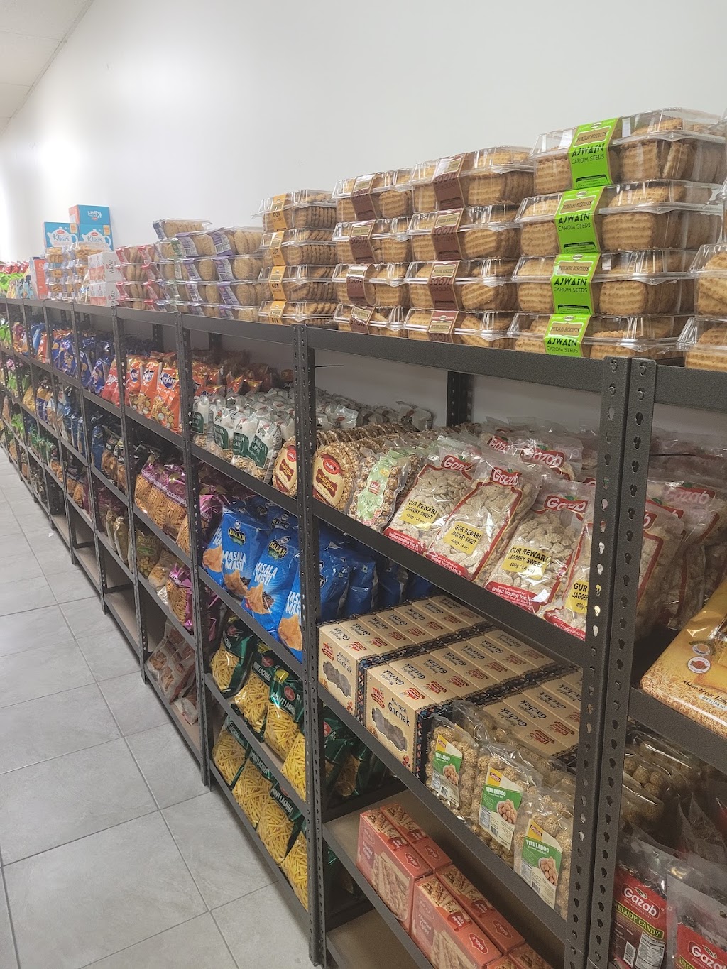 Krishna Indian Grocery and Kitchen | restaurant | 6060 E 82nd St, Indianapolis, IN 46250, USA | 3172889091 OR +1 317-288-9091