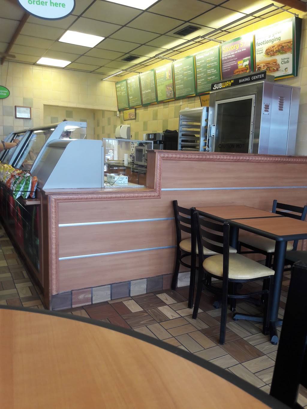 Subway Restaurants | restaurant | 1704 Military Pkwy #100, Mesquite, TX 75149, USA | 9722897827 OR +1 972-289-7827