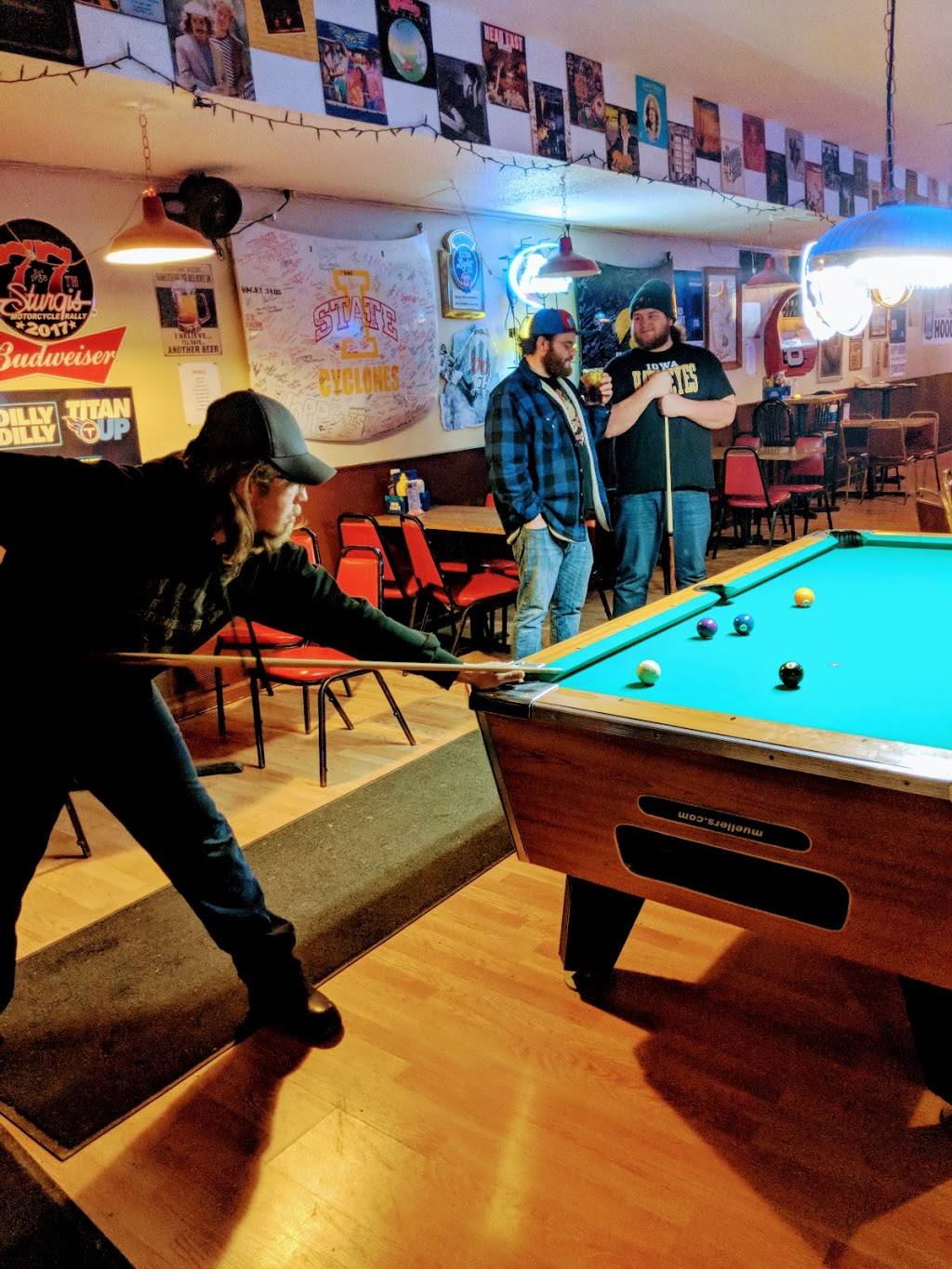 The Hood | restaurant | 405 Main St, Silver City, IA 51571, USA | 7125251183 OR +1 712-525-1183