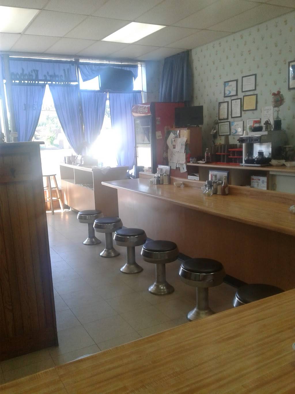 Martys Kitchen | restaurant | 178 E Main St # 7, Milford, MA 01757, USA | 5084780829 OR +1 508-478-0829