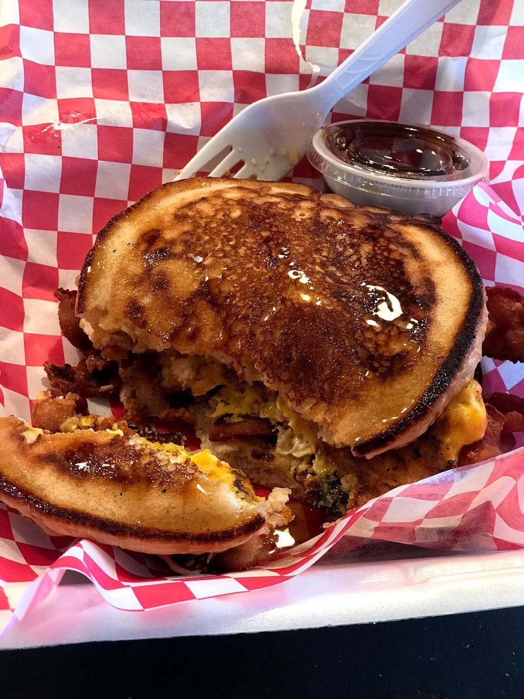 Freakyz Wingz | restaurant | 2517 Martin Luther King Jr Ave, Knoxville, TN 37914, USA | 8657714428 OR +1 865-771-4428