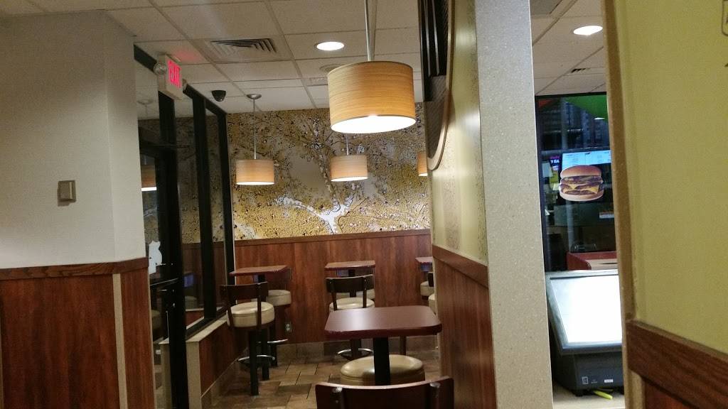 McDonalds | cafe | 8531 Homestead Dr, Zeeland, MI 49464, USA | 6167729512 OR +1 616-772-9512