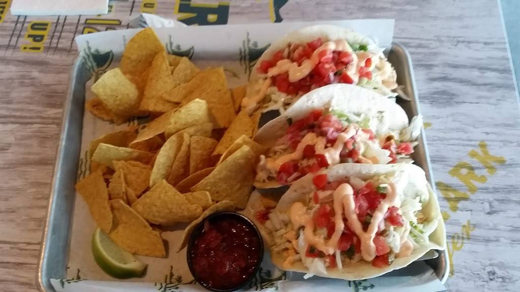 LandShark Bar & Grill Lake Lanier | restaurant | 7541 Lanier Islands Pkwy, Buford, GA 30518, USA | 4703233473 OR +1 470-323-3473