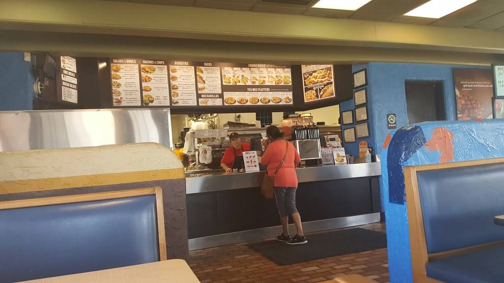 Taco Bueno | restaurant | 1936 S 1st St, Garland, TX 75040, USA | 9722710110 OR +1 972-271-0110