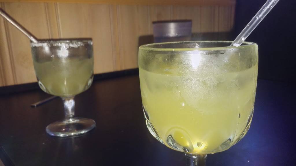 Tequilas Mexican Restaurant & Bar | restaurant | 520 NW Elm Row Ave, Topeka, KS 66608, USA | 7854785663 OR +1 785-478-5663