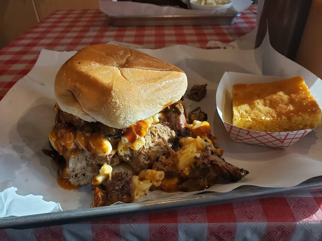 Fat Boyz BBQ Coral Springs | restaurant | 6192 W Sample Rd, Coral Springs, FL 33067, USA | 9544154810 OR +1 954-415-4810