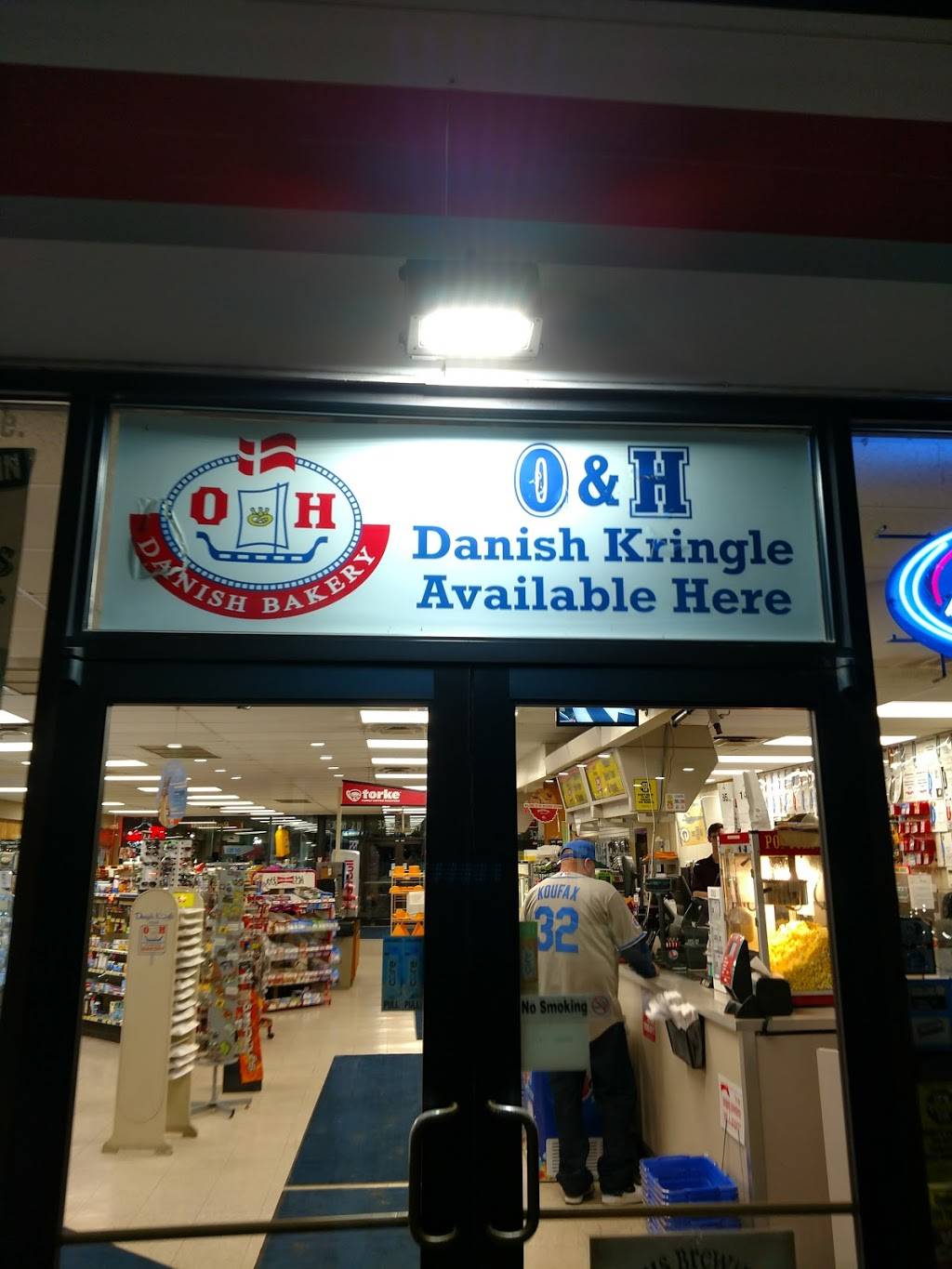 Citgo Auto Truck Plaza | restaurant | 611 S Sylvania Ave, Sturtevant, WI 53177, USA | 2628862738 OR +1 262-886-2738