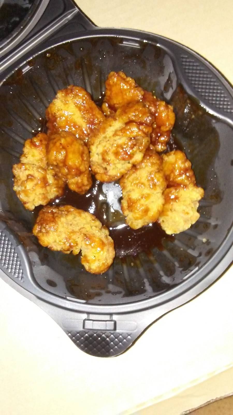 Pizza Hut | meal takeaway | 3130 Western Branch Blvd Ste A, Chesapeake, VA 23321, USA | 7576869999 OR +1 757-686-9999