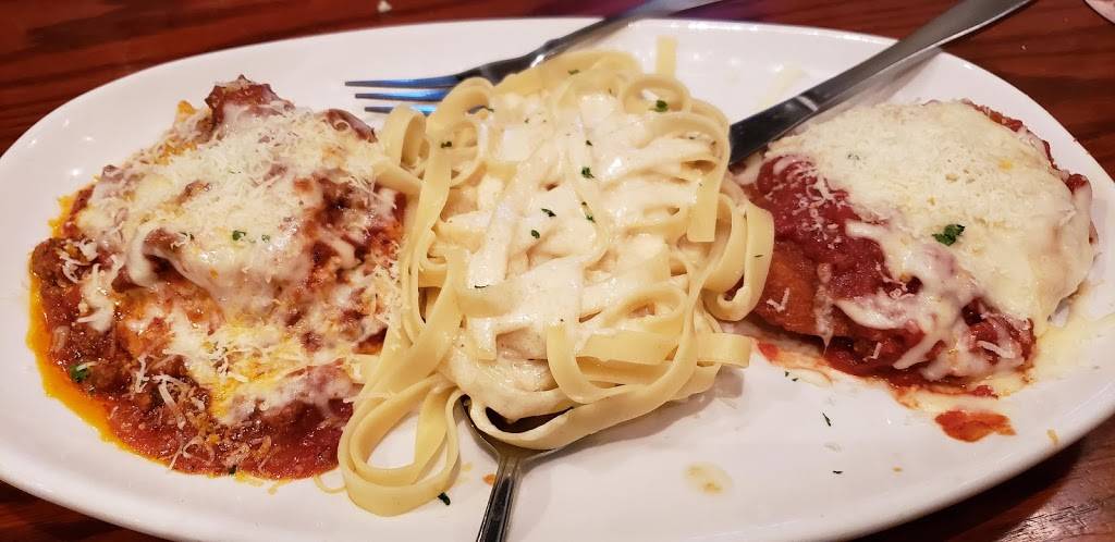 Olive Garden Italian Restaurant | meal takeaway | 1380 Boston Rd, Springfield, MA 01119, USA | 4137839003 OR +1 413-783-9003