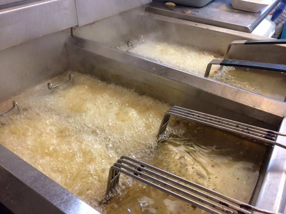 Fonzos Pizza,Seafood&More | meal takeaway | 99 Main St, Madison, ME 04950, USA | 2076965142 OR +1 207-696-5142