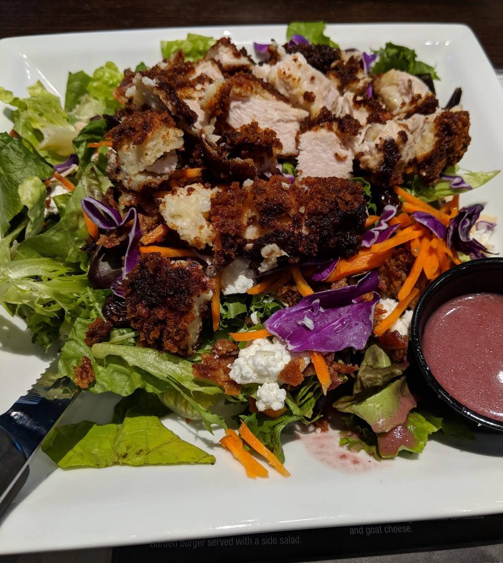 P.J. Whelihans Pub + Restaurant [Newtown Square] | restaurant | 4803 West Chester Pike, Newtown Square, PA 19073, USA | 6108484100 OR +1 610-848-4100