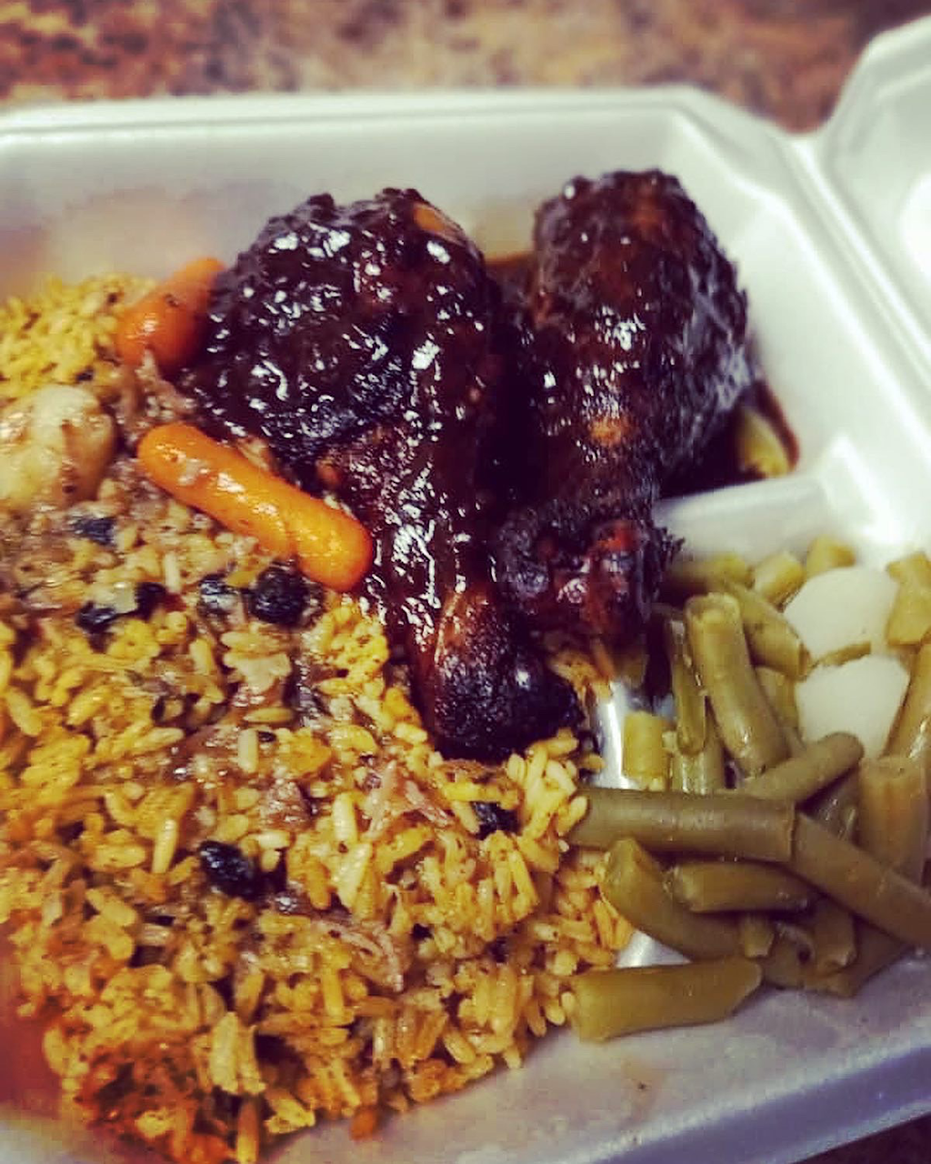 Da Flava Unit | restaurant | 595 Country Lane, Parking Lot, North Liberty, IA 52317, USA | 8773235282 OR +1 877-323-5282