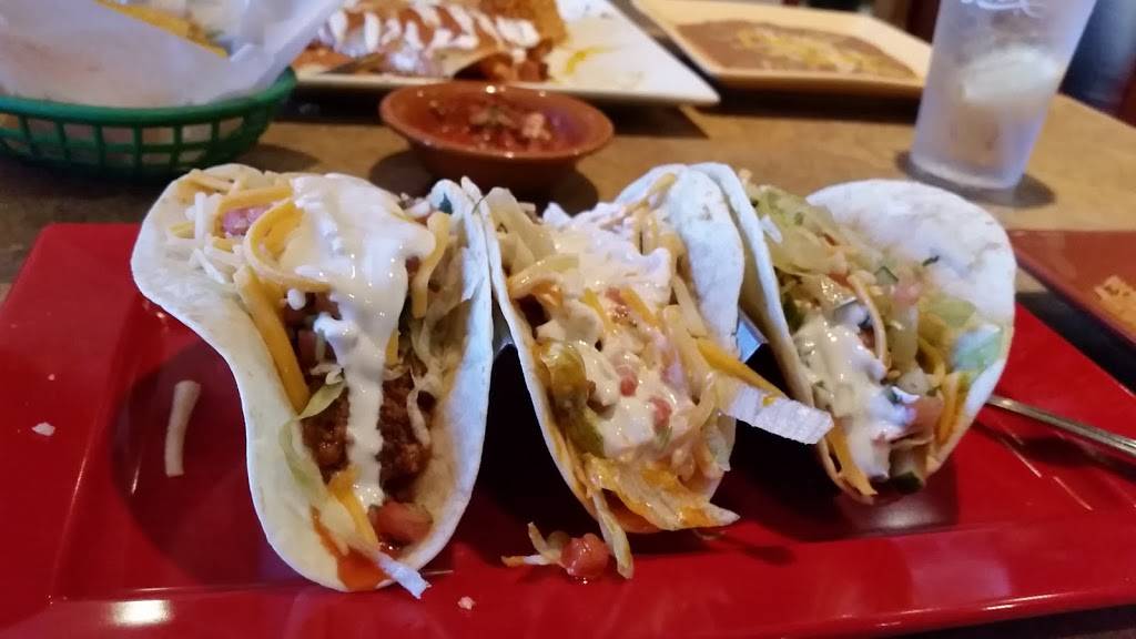 El Tren Grill Mexican Restaurant | restaurant | 70 East Ave, Tallmadge, OH 44278, USA | 3306349900 OR +1 330-634-9900