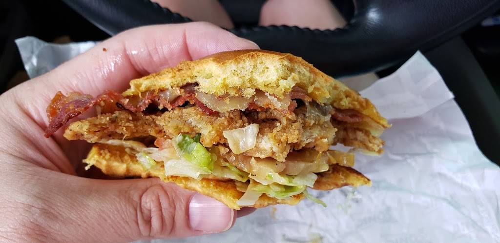 Sonic Drive-In | restaurant | 504 Tyson Ave, Paris, TN 38242, USA | 7316440880 OR +1 731-644-0880