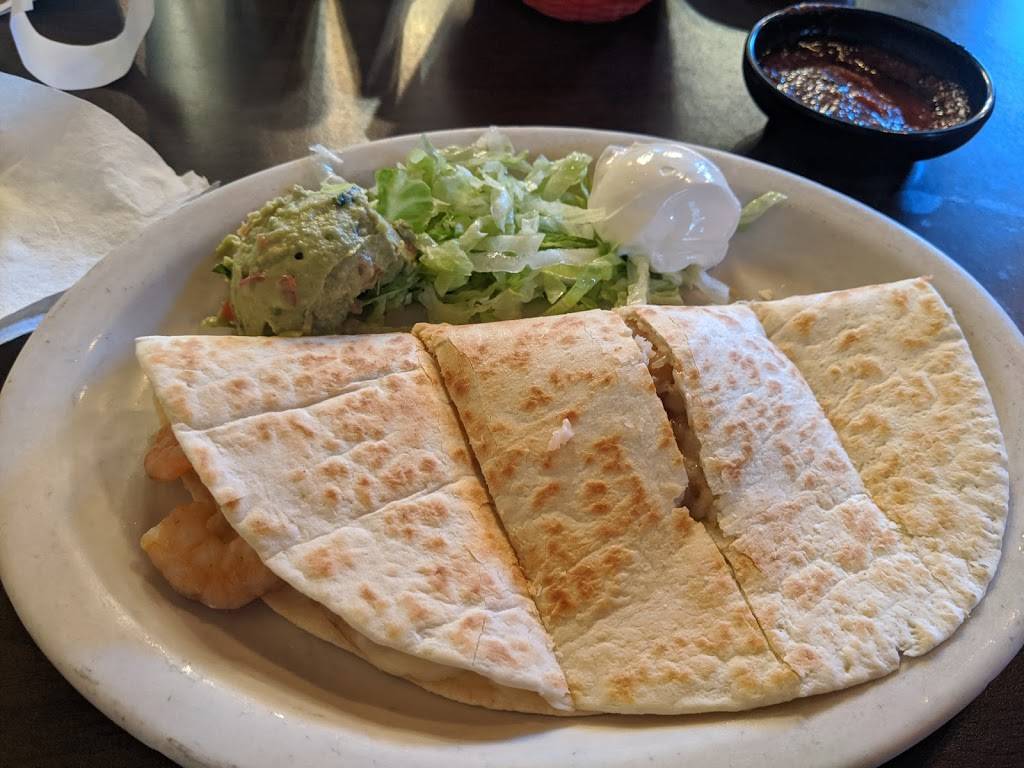 Cabos Plaquemine | restaurant | 23466 Eden St, Plaquemine, LA 70764, USA | 2253854033 OR +1 225-385-4033