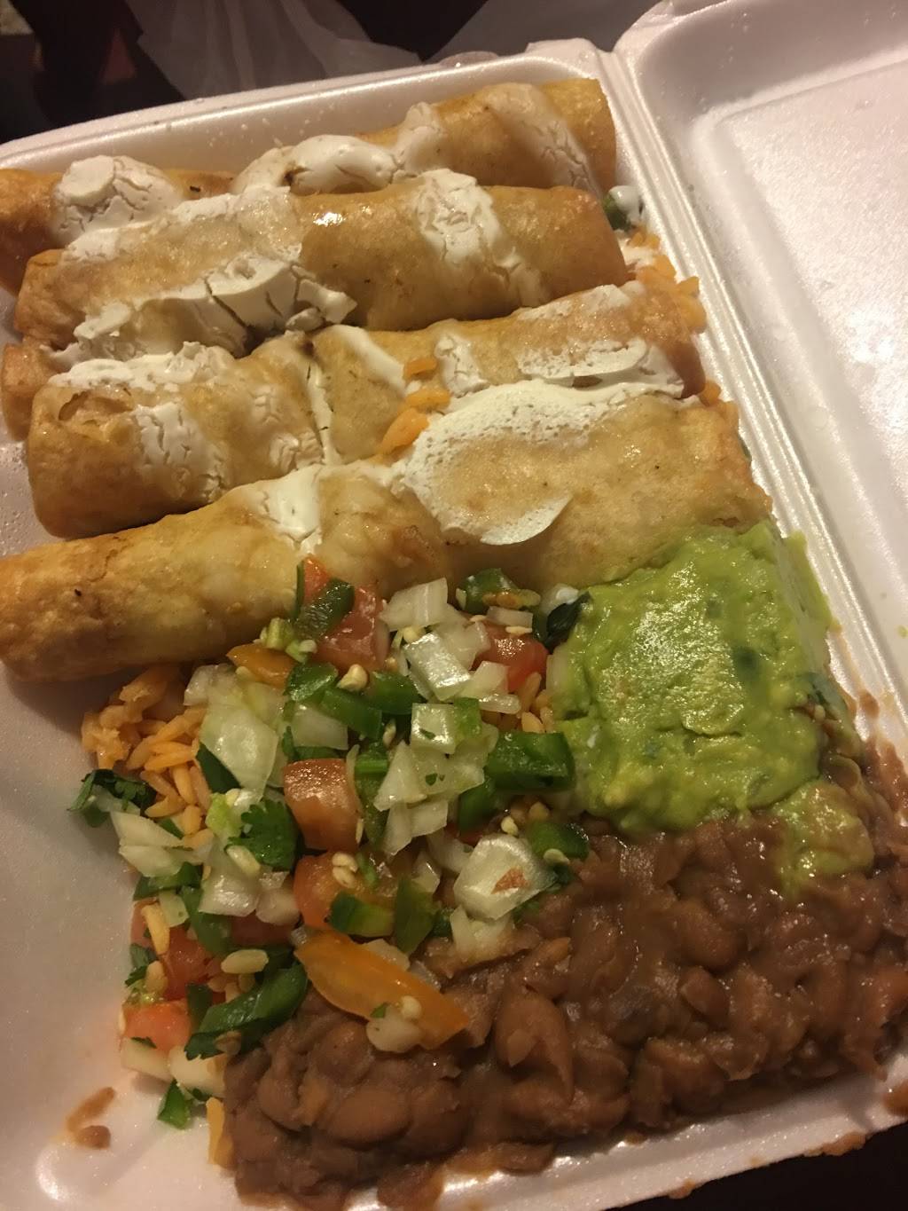 La Nortena 2 | restaurant | 255 Graham Ave, Brooklyn, NY 11206, USA | 7183883045 OR +1 718-388-3045