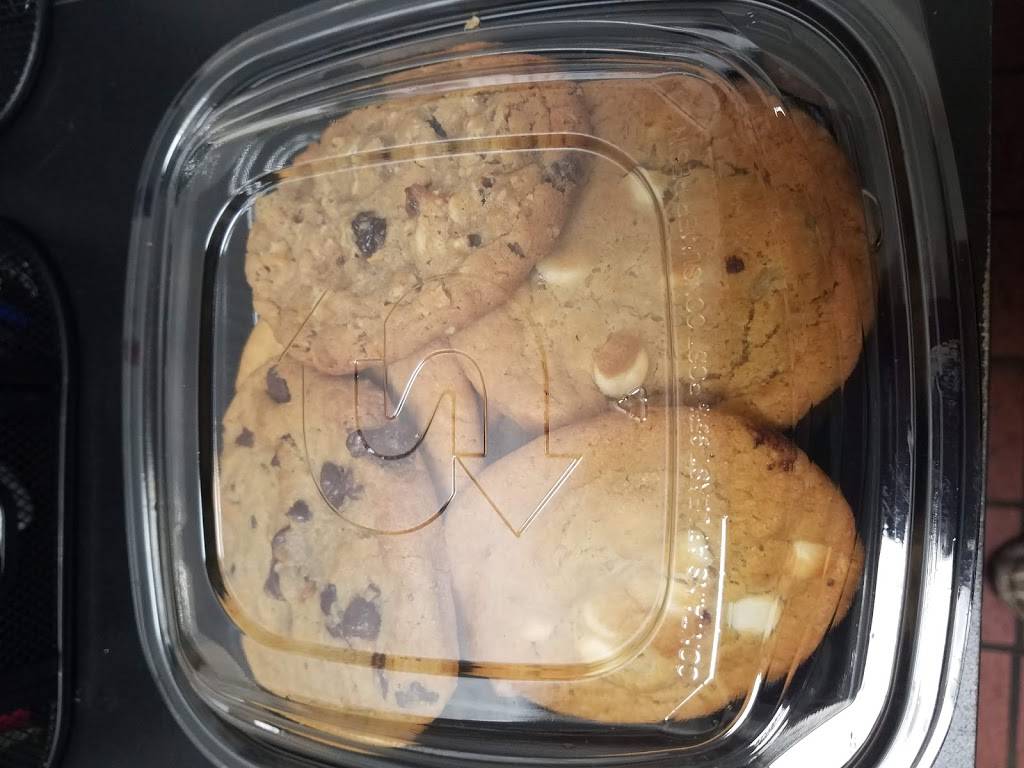 Subway Restaurants | restaurant | 2505 N Oak Dr, Plymouth, IN 46563, USA | 5749362786 OR +1 574-936-2786