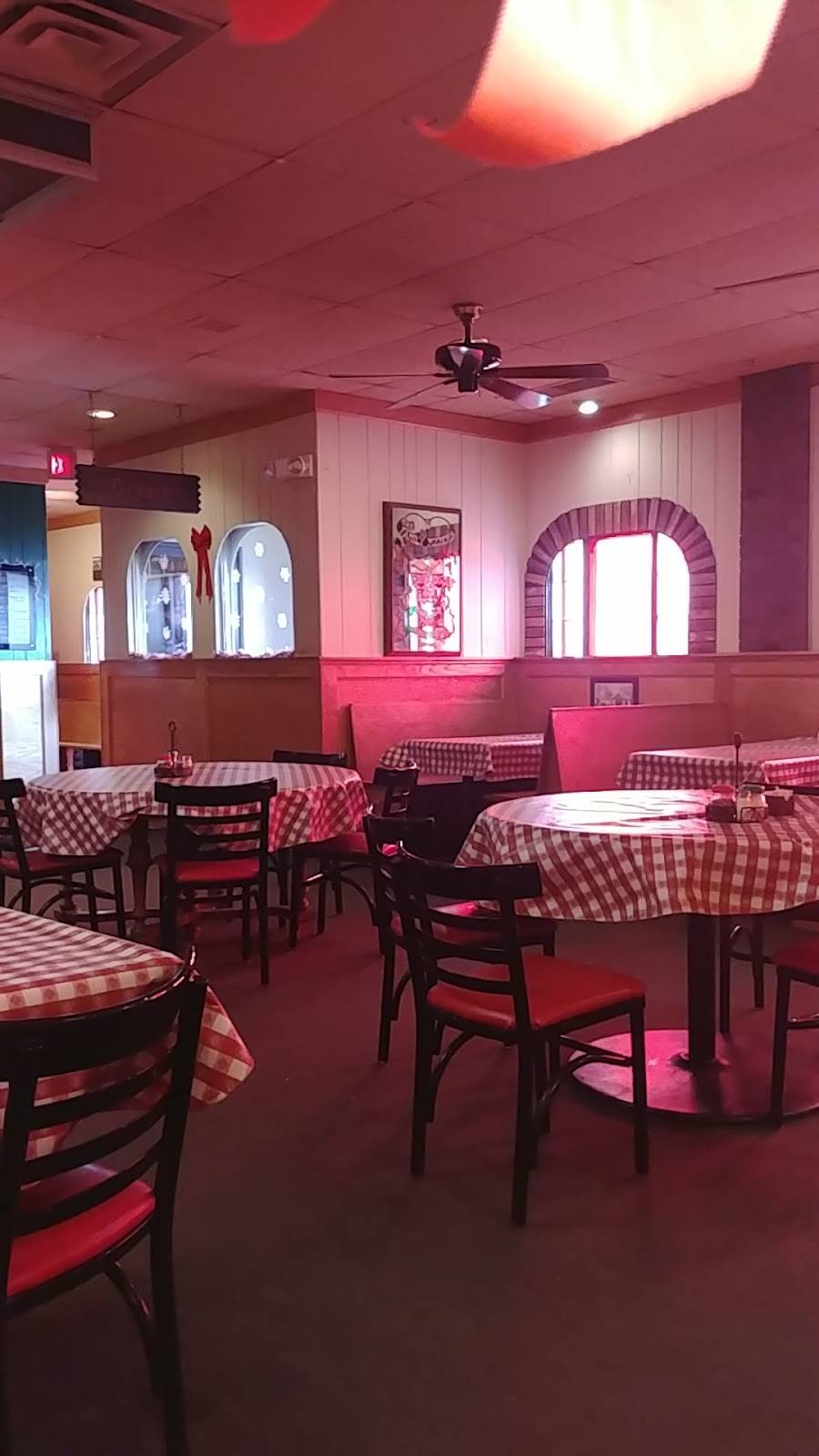 Aurelios Pizza | restaurant | 601 E 170th St, South Holland, IL 60473, USA | 7083330310 OR +1 708-333-0310