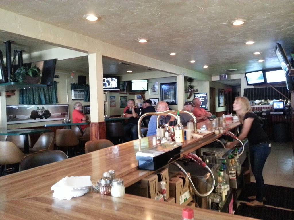 Sports Fans Pizza | restaurant | 1723 Grant St, Bettendorf, IA 52722, USA | 5633595555 OR +1 563-359-5555