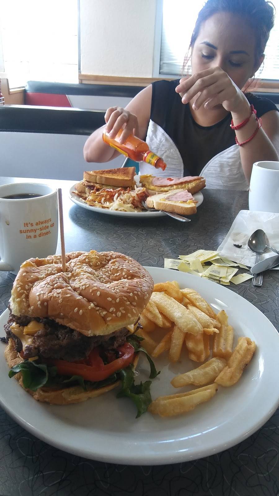 Wendys | restaurant | 7440 Northwoods Blvd, Charleston, SC 29406, USA | 8437970064 OR +1 843-797-0064