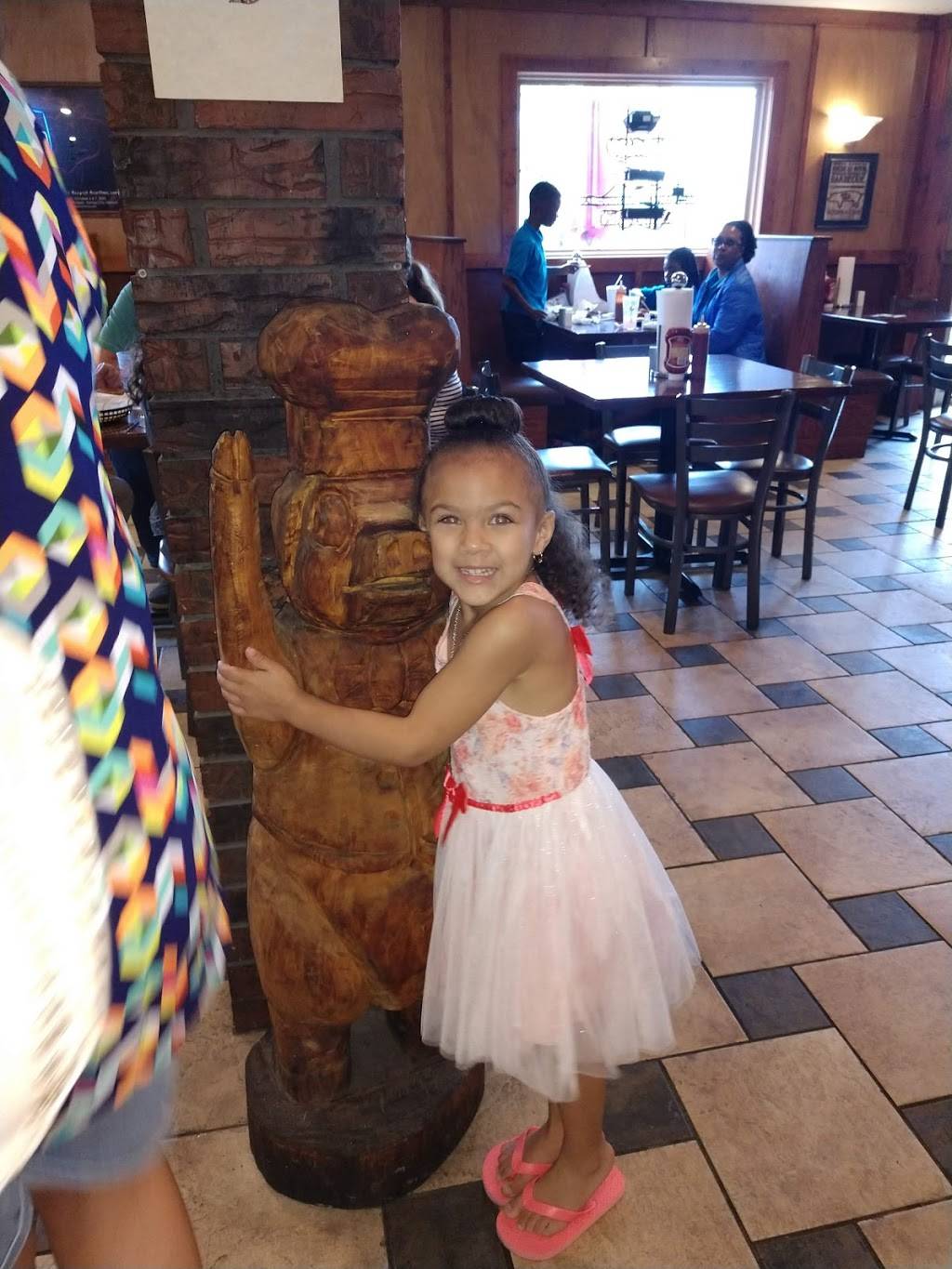 Johnnys BBQ Olathe | restaurant | 1375 W Highway 56, Olathe, KS 66061, USA | 9137680777 OR +1 913-768-0777