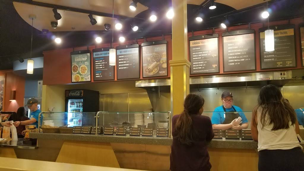 QDOBA Mexican Eats | restaurant | 29515 Plymouth Rd Suite D210, Livonia, MI 48150, USA | 7345251055 OR +1 734-525-1055