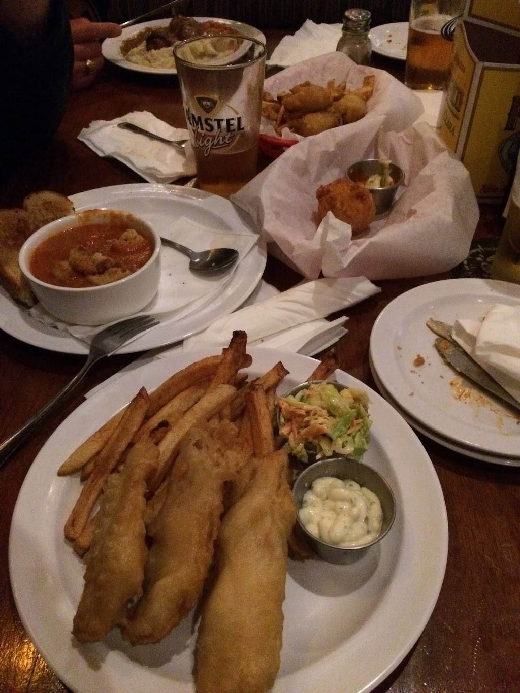 Durty Nellys | restaurant | 2328 Irving St, San Francisco, CA 94122, USA | 4156642555 OR +1 415-664-2555