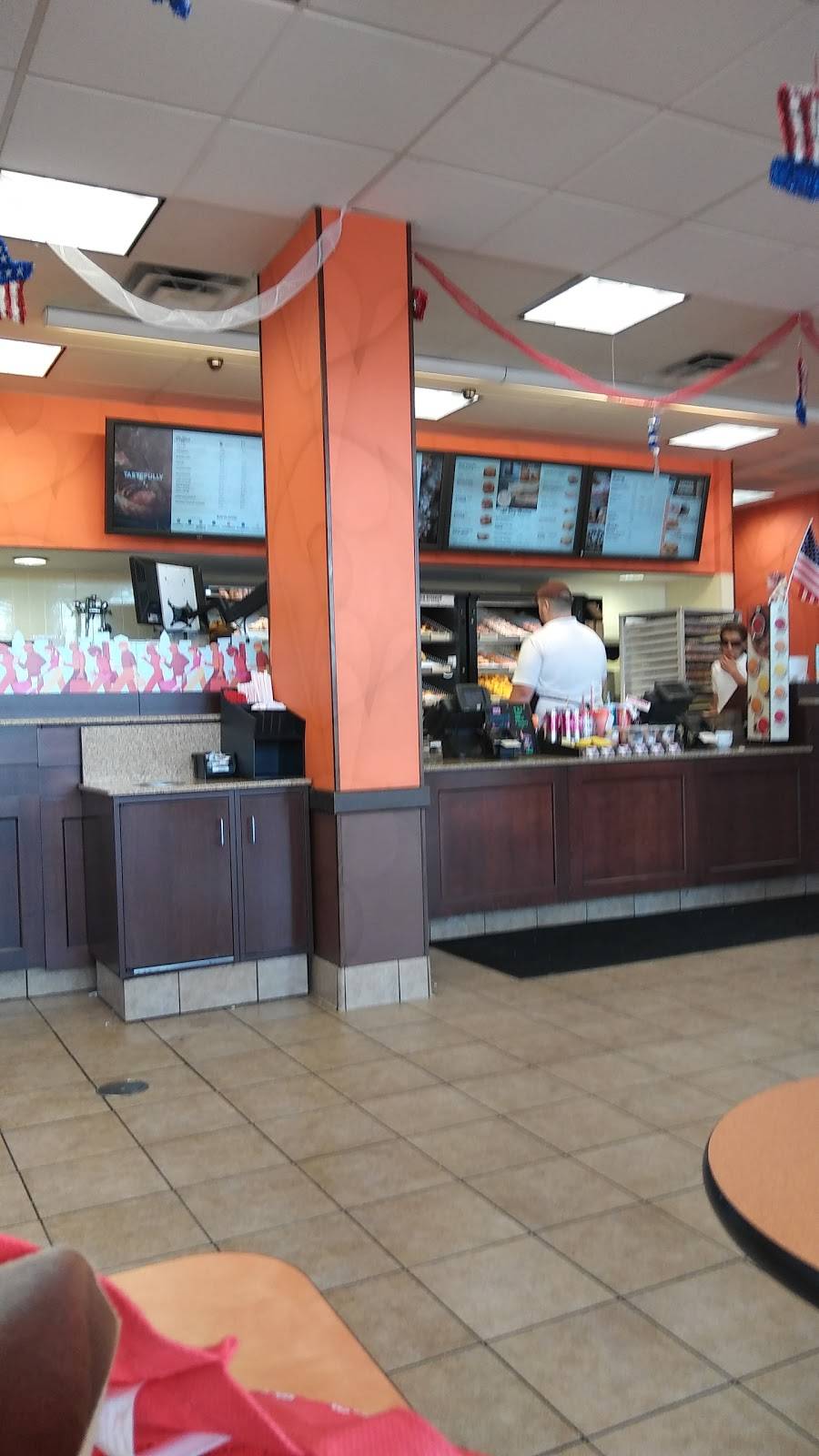 Dunkin Donuts | cafe | 8800 Gross Point Rd, Skokie, IL 60077, USA | 8474707100 OR +1 847-470-7100