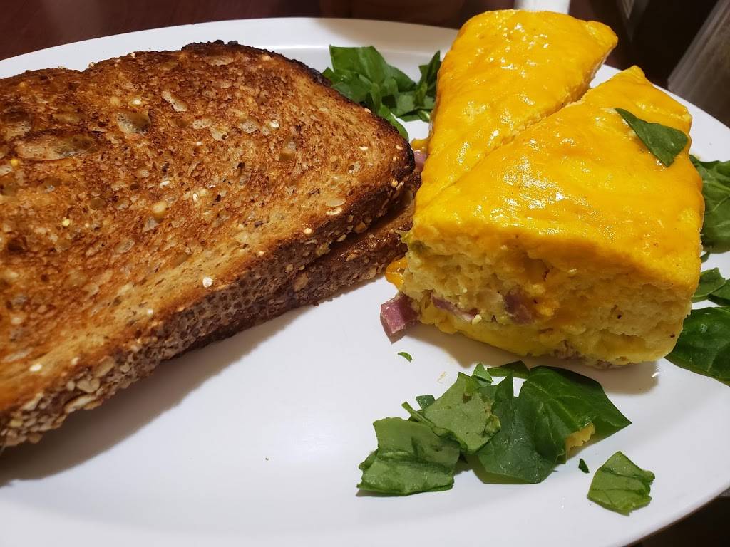 The Daily Dose Cafe | cafe | 6010 40th Ave, Kenosha, WI 53142, USA | 2629258338 OR +1 262-925-8338