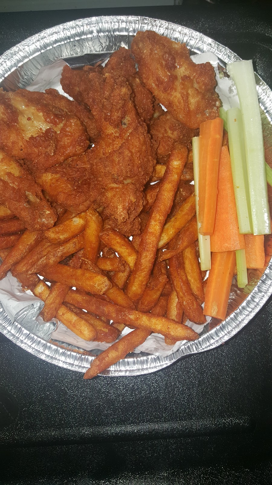 Neighbors Deli & Catering | restaurant | 400 Park Blvd, Massapequa Park, NY 11762, USA | 5167989727 OR +1 516-798-9727