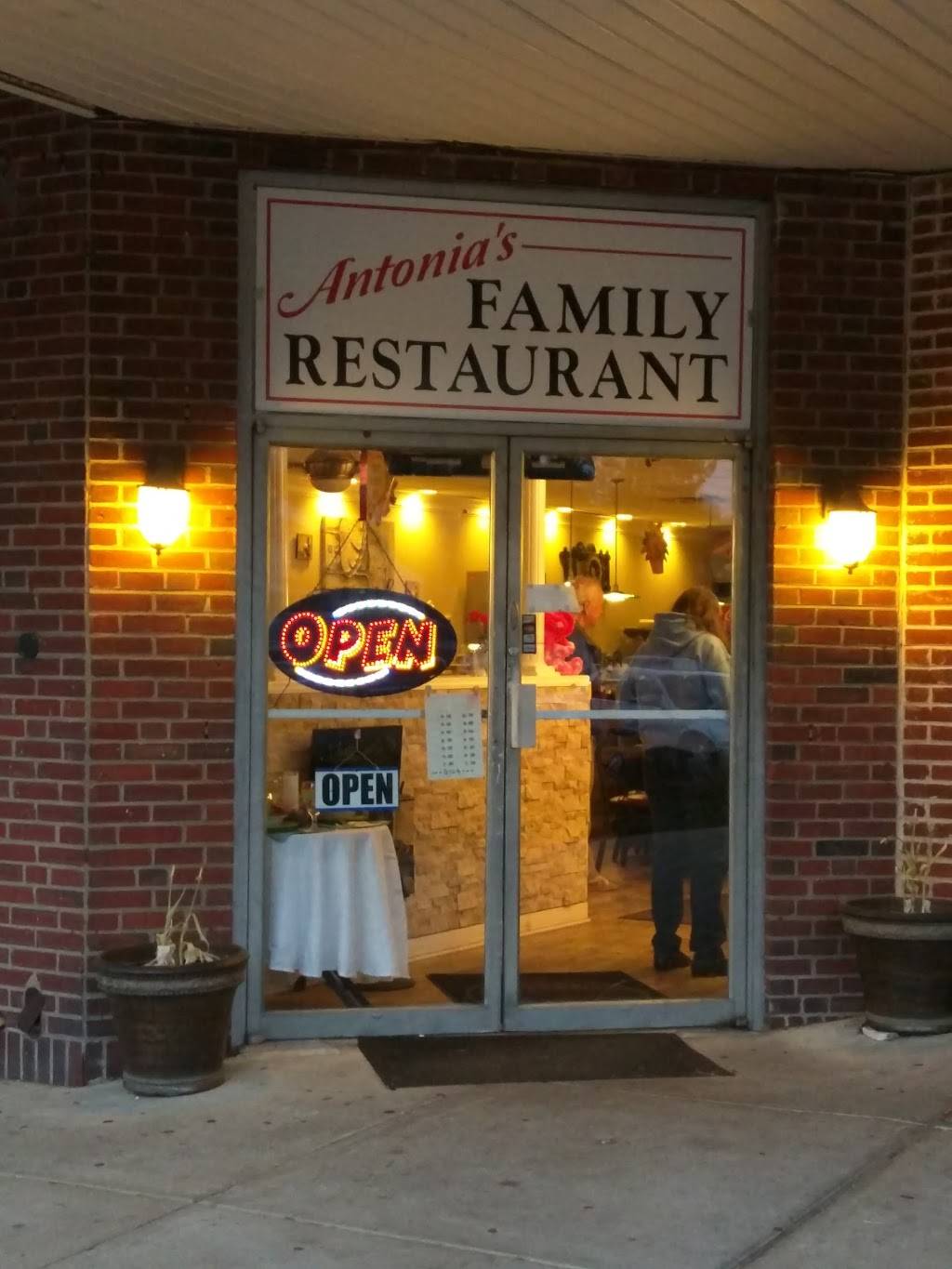 Antonias Family Restaurant | restaurant | 615 S Chester Rd, Swarthmore, PA 19081, USA | 6105431271 OR +1 610-543-1271