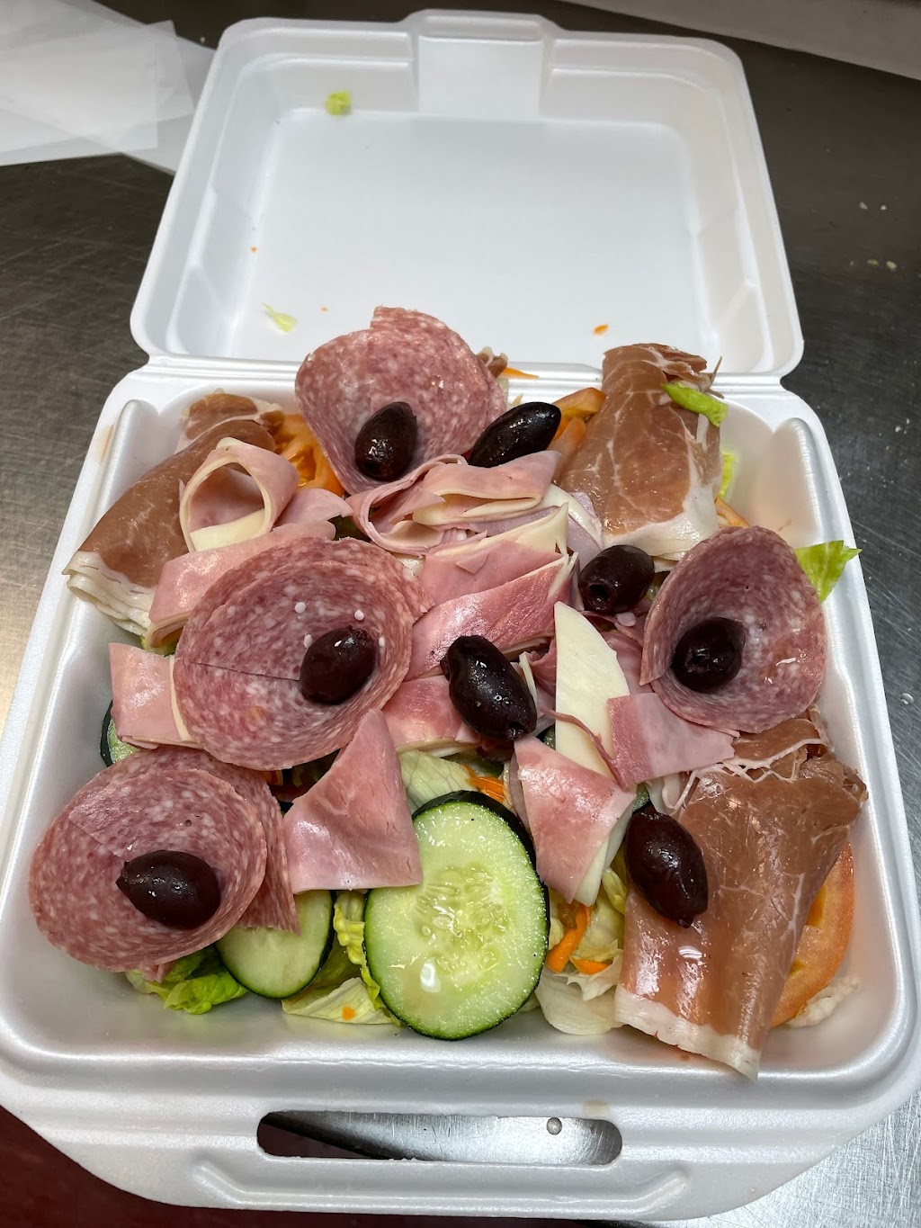 Dominick Pizzeria | restaurant | 3400 Radio Rd Suite 103, Naples, FL 34104, USA | 2392313094 OR +1 239-231-3094