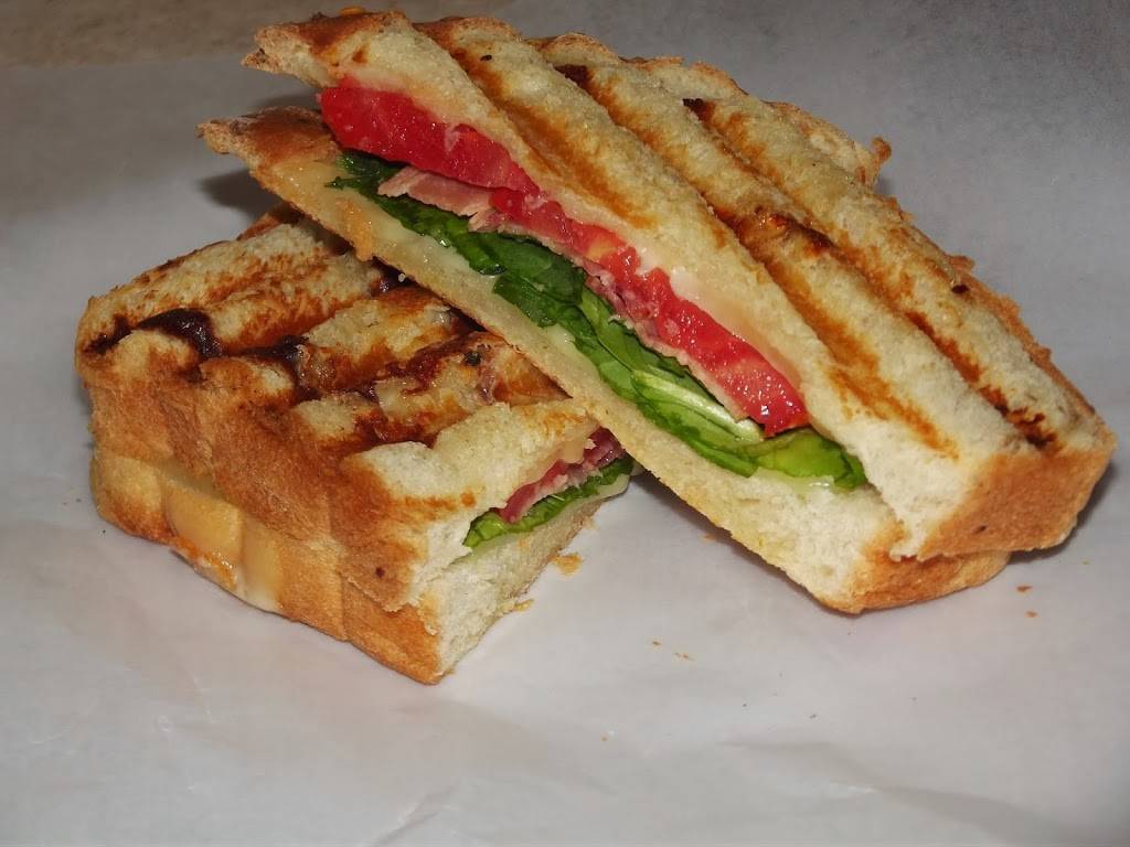 Kay n Jos Eats & Sweets | bakery | 109 S Taylor St, Marengo, IL 60152, USA | 8155687023 OR +1 815-568-7023