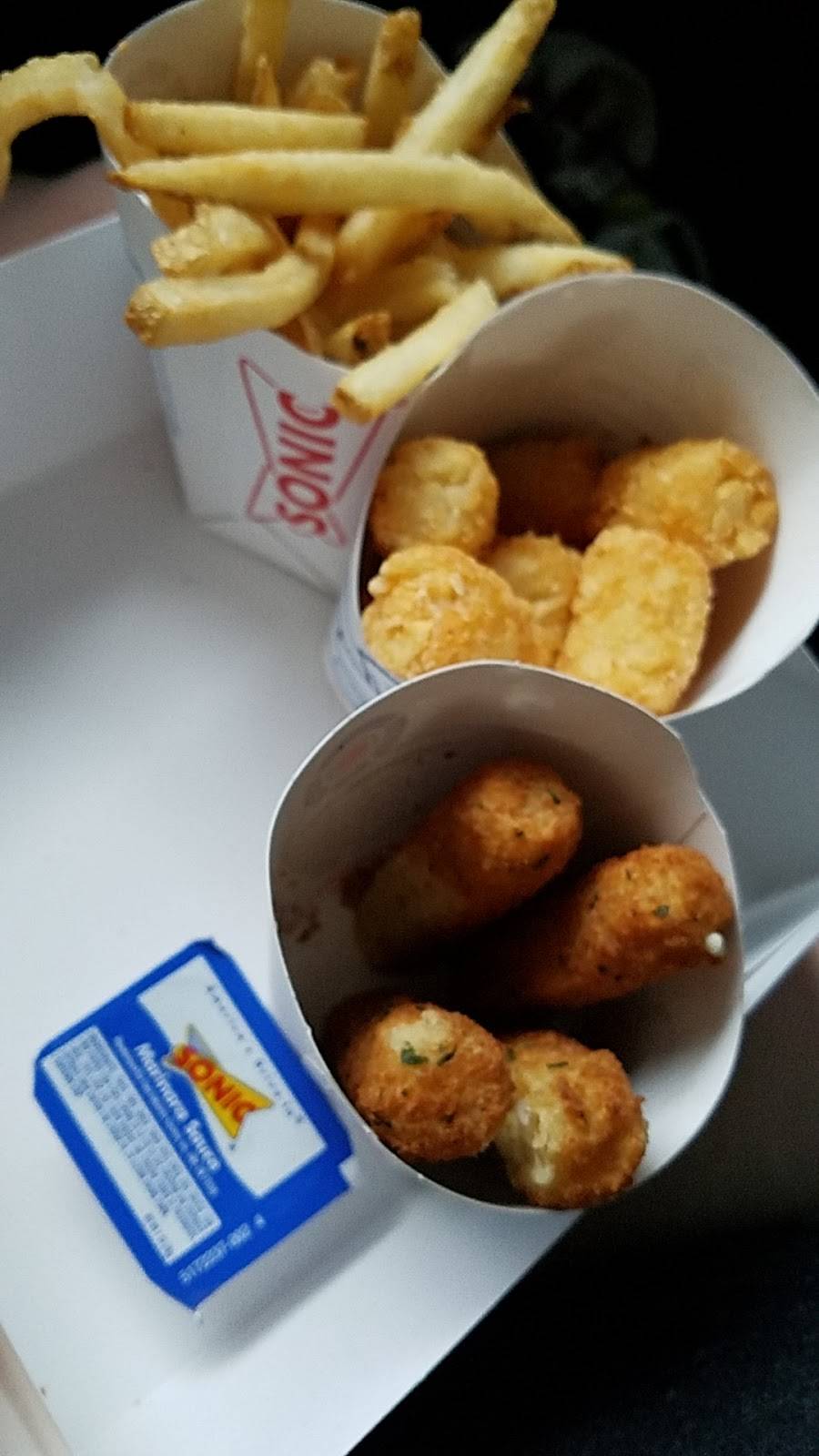 Sonic Drive-In | restaurant | 242 S Semoran Blvd, Orlando, FL 32807, USA | 4074823456 OR +1 407-482-3456