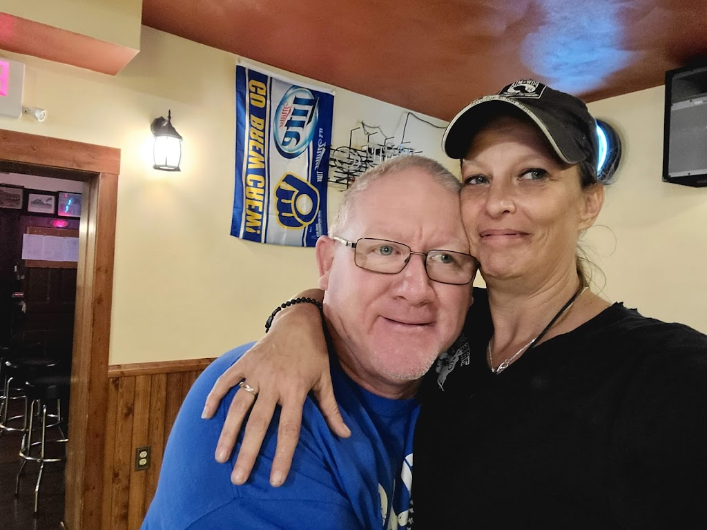 The Depot Bar | restaurant | 1315 17th St, Monroe, WI 53566, USA | 6083254380 OR +1 608-325-4380