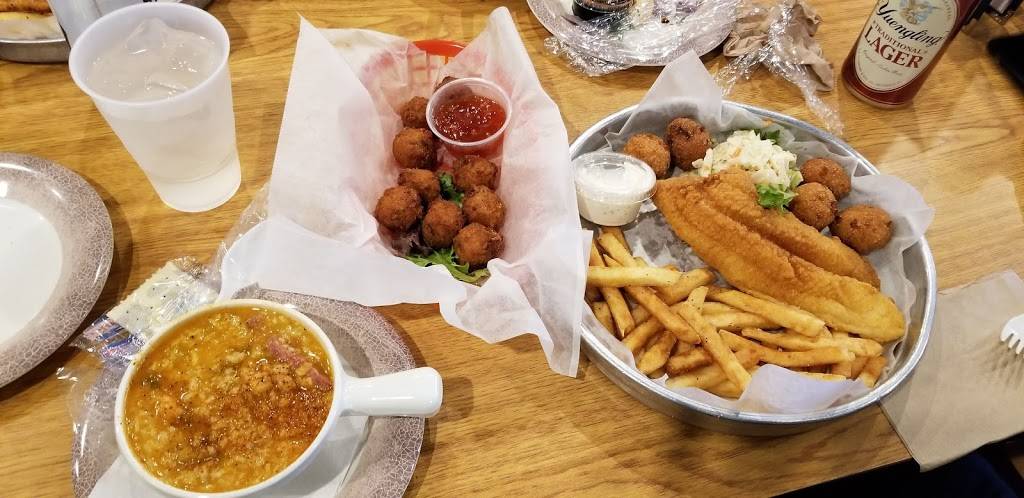 Bernies Tybee Island | restaurant | 13 Tybrisa St, Tybee Island, GA 31328, USA | 9127865100 OR +1 912-786-5100