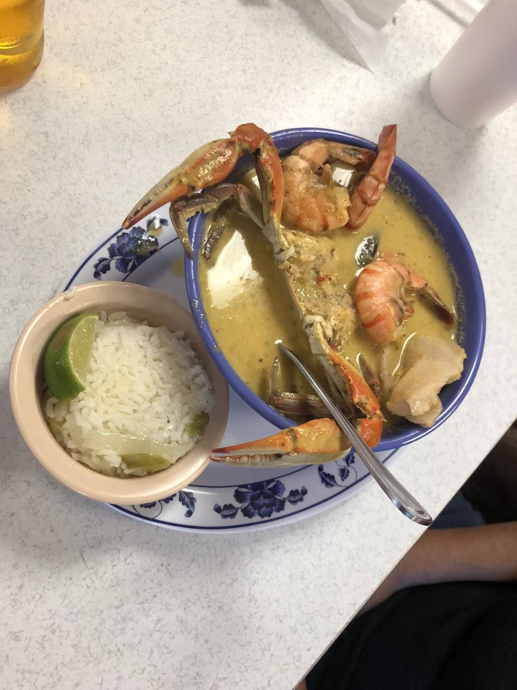 Baleadas By Lili’s #2 Bar & Grill | restaurant | 3215 Shelia Ln, Dallas, TX 75220, USA | 2146471119 OR +1 214-647-1119