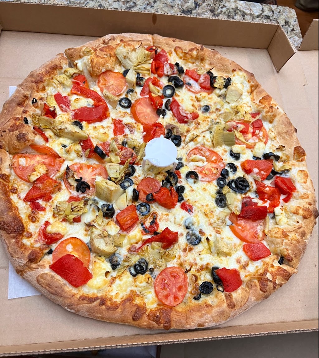 Freddys Pasta and Pizza | restaurant | 102 N Summit Ave, Gaithersburg, MD 20877, USA | 3019639099 OR +1 301-963-9099