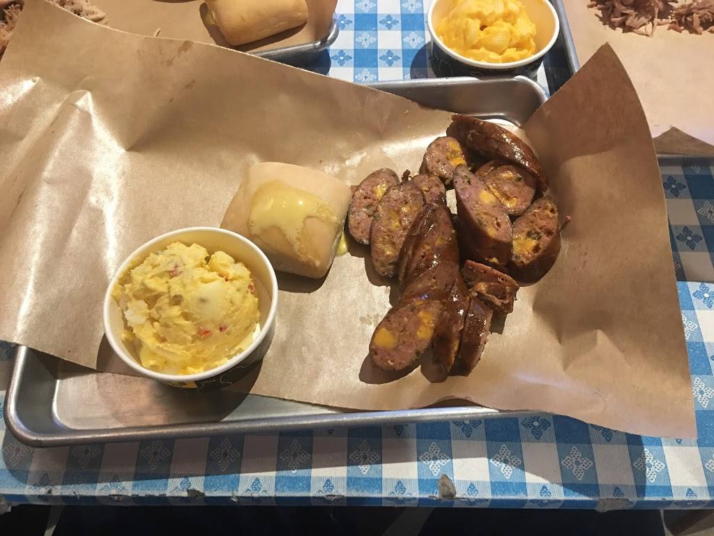 Dickeys Barbecue Pit | restaurant | 811 Cheyenne Meadows Rd Ste 12, Colorado Springs, CO 80906, USA | 7193233228 OR +1 719-323-3228