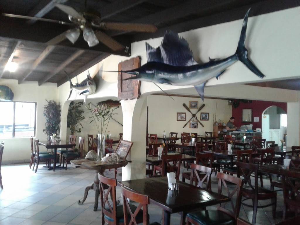 Restaurant de Langosta La Guerita | restaurant | Blvd. Benito Juárez 204, Machado Sur, 22710 Rosarito, B.C., Mexico | 0446646121019 OR +52 1 664 612 1019