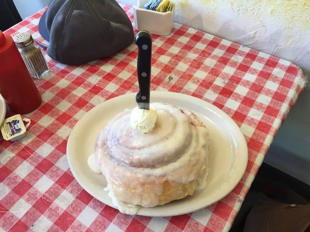 Grays Cafe | restaurant | 200 1st St, Ault, CO 80610, USA | 9708340741 OR +1 970-834-0741